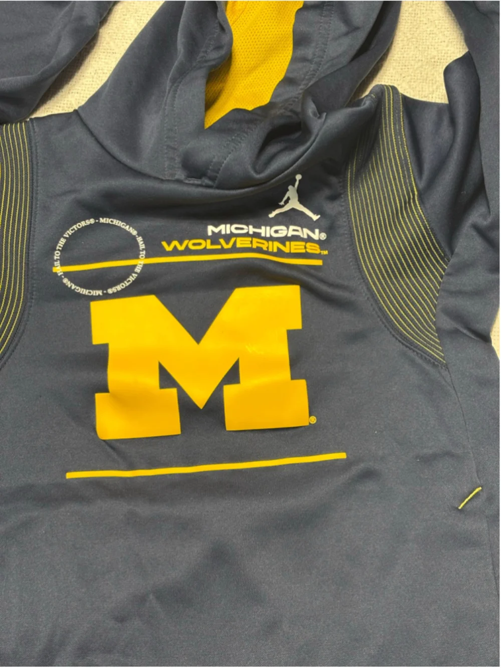 Nike Jordan Michigan Wolverines Youth Bundle Football T-Shirt M & Hoodie SZ? GUC